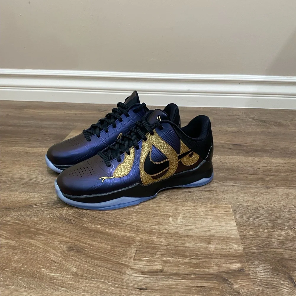 Nike Kobe‎ 5 Year of the Mamba Eggplant Grade School Youth Size 7Y NEW